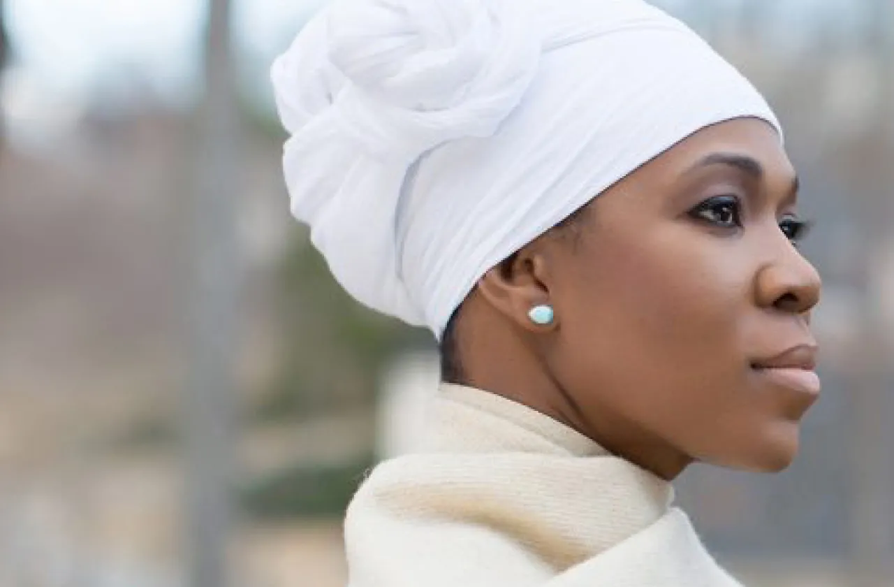 India.Arie headshot